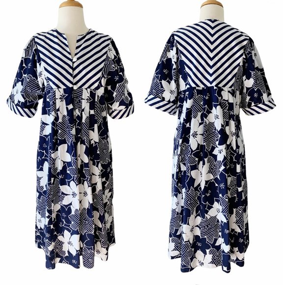 Vintage Dresses & Skirts - Vintage Liberty House of Hawaii Blue and White Floral MuuMuu Dress